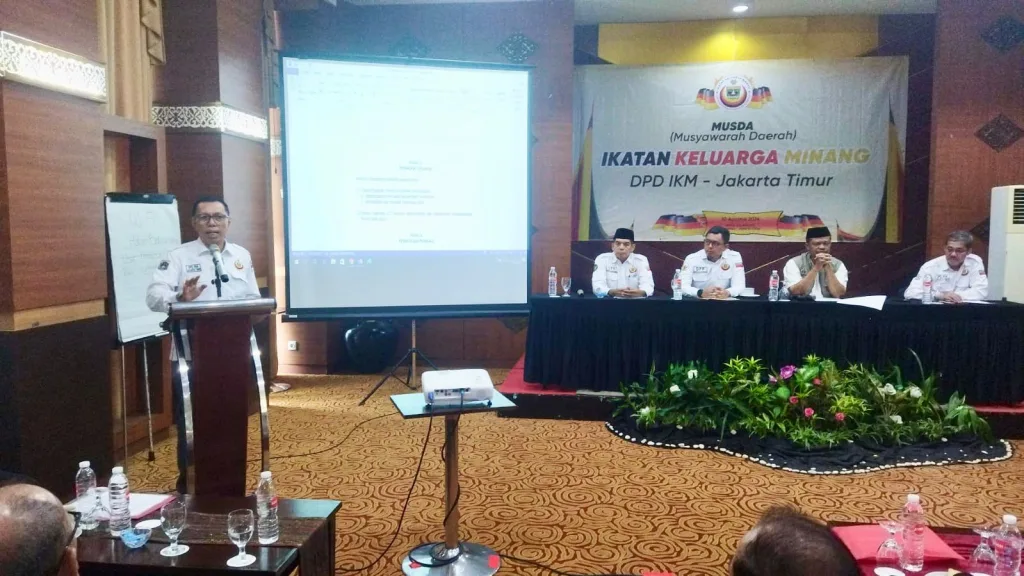 Mulyanis Putra, Ketua DPD IKM Jakarta Timur